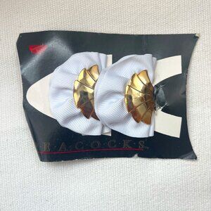 Vintage | White & Gold Shoe Clips